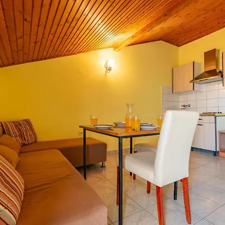 Apartman Gorgeous In With Wifi