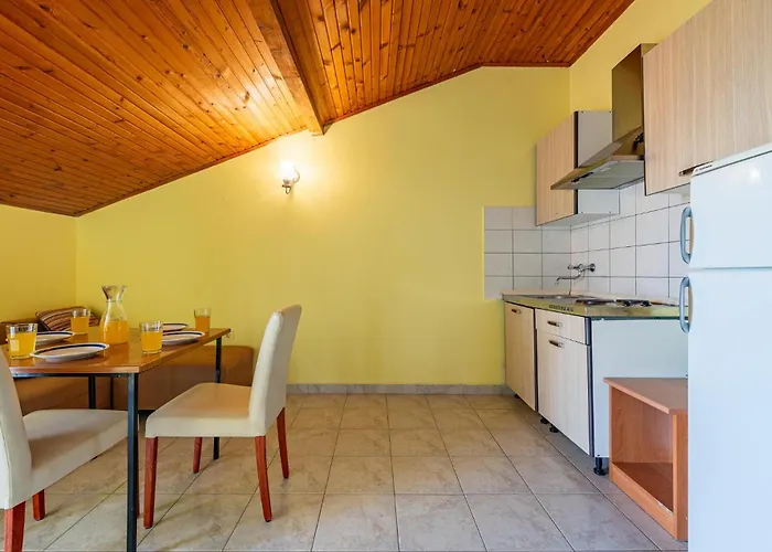 Appartement Gorgeous In With Wifi